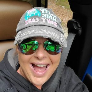 Meet your Posher, Sherri